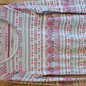 Aeropostale long sleeved top
